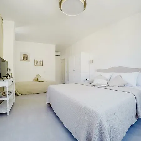 בית הארחה Central Suites Lecce